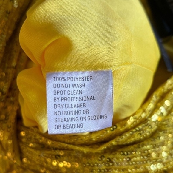 Ieena By Mac Duggal
Style No. 26944 Evening Yellow/Gold Mini Dress Size 4 - Picture 11 of 11